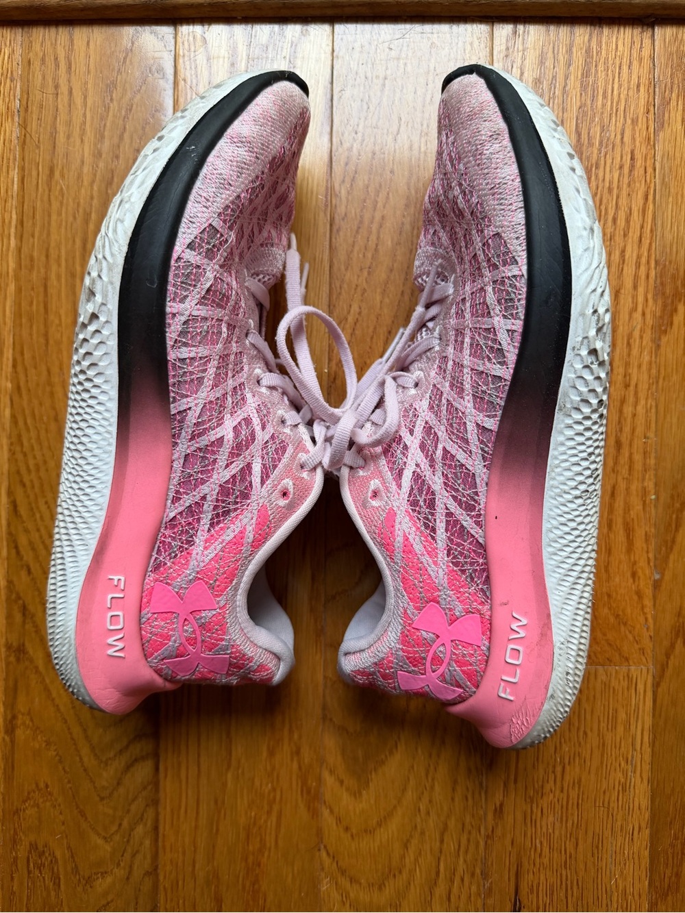 UNDER ARMOUR Flow Velociti Wind 2